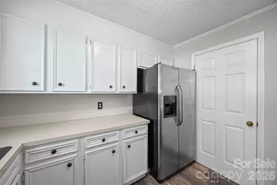 11230 Mallard Crossing Drive, Charlotte, NC 28262 - Photo 13