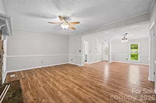 11230 Mallard Crossing Dr, Charlotte, NC 28262 - Photo 9