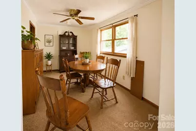 312 S Miller Avenue, Statesville, NC 28677 - Photo 5