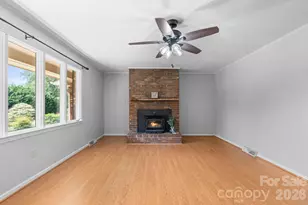 44 Green Dr, Waynesville, NC 28785 - Photo 7