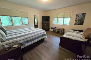 18 Rollingwood Rd, Asheville, NC 28805 - Photo 17