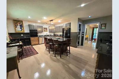 18 Rollingwood Road, Asheville, NC 28805 - Photo 11