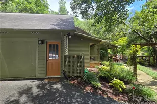 18 Rollingwood Rd, Asheville, NC 28805 - Photo 23