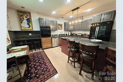 18 Rollingwood Road, Asheville, NC 28805 - Photo 7