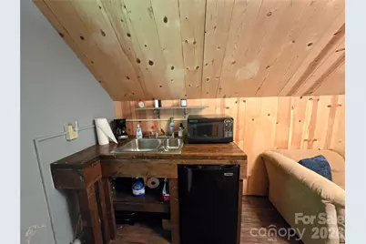 18 Rollingwood Road, Asheville, NC 28805 - Photo 35