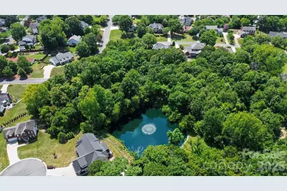 215 Spaniel Drive SE, Concord, NC 28025 - Photo 9