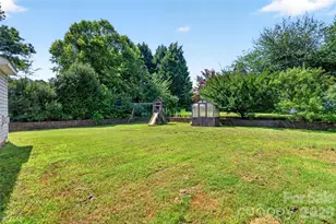 236 Glennallen Rd, Mooresville, NC 28115 - Photo 33