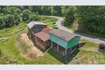 244 Flat Springs Road, Elk Park, NC 28622 - Photo 19