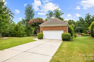 56122 Finches Ct, Fort Mill, SC 29707 - Photo 3