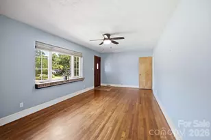 3800 Arvin Dr, Charlotte, NC 28269 - Photo 7