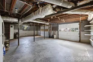 3800 Arvin Dr, Charlotte, NC 28269 - Photo 25