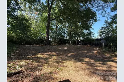 807 E 4th Avenue, Gastonia, NC 28054 - Photo 15