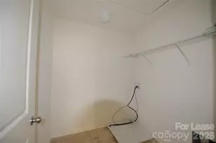 9527 Hanberry Blvd, Charlotte, NC 28213 - Photo 19