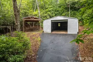 108 Easy St, Cedar Mountain, NC 28718 - Photo 39