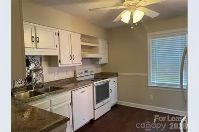 2705 N Center Street #26, Hickory, NC 28601 - Photo 9