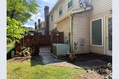 2705 N Center Street #26, Hickory, NC 28601 - Photo 31
