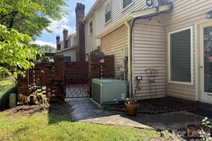 2705 N Center St, Hickory, NC 28601 - Photo 31