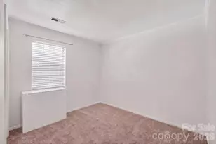 1630 Pamela Lorraine Dr, Charlotte, NC 28213 - Photo 19