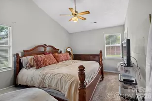 1630 Pamela Lorraine Dr, Charlotte, NC 28213 - Photo 13