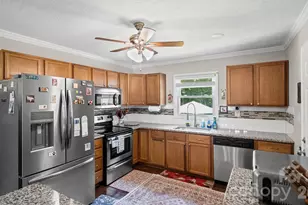 5313 Clearwater Lake Rd, Mount Holly, NC 28120 - Photo 15