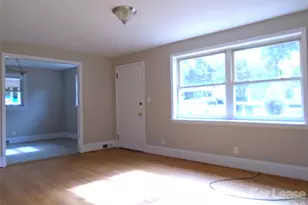 223 Dakota St, Charlotte, NC 28216 - Photo 5
