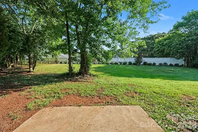 6739 Old Meadow Road, Charlotte, NC 28227 - Photo 33