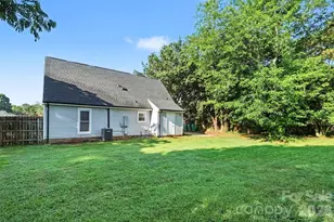 6739 Old Meadow Rd, Charlotte, NC 28227 - Photo 35