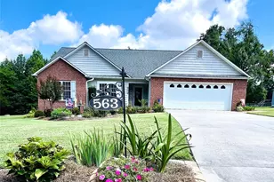 563 Marigold Dr, Kannapolis, NC 28083 - Photo 1