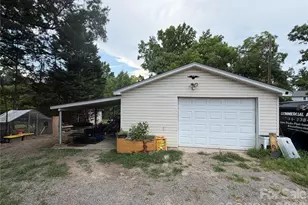 1843 Ln St, Kannapolis, NC 28083 - Photo 3