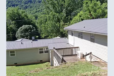 2795 Old Henson Cove Road, Canton, NC 28716 - Photo 5