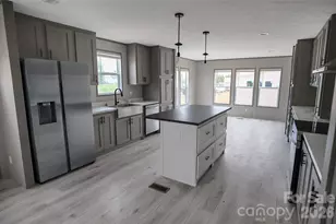 805 Eagle View Ln, Lawndale, NC 28090 - Photo 11