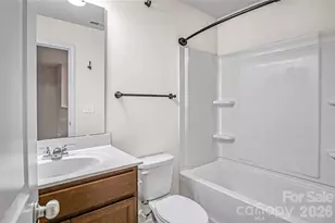 7019 Thornrose Dr, Charlotte, NC 28210 - Photo 15