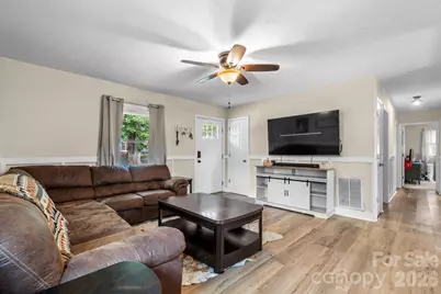 3691 Vantage Heights Circle, Lenoir, NC 28645 - Photo 7