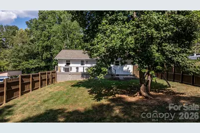 3691 Vantage Heights Circle, Lenoir, NC 28645 - Photo 19