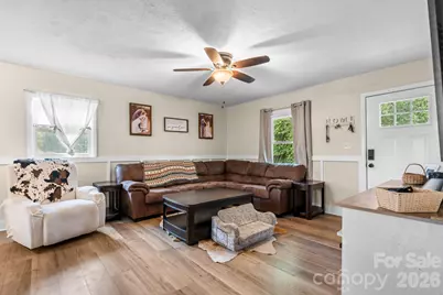 3691 Vantage Heights Circle, Lenoir, NC 28645 - Photo 5
