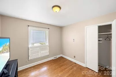 1830 Northbrook Drive, Charlotte, NC 28216 - Photo 23