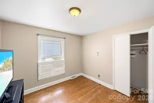 1830 Northbrook Dr, Charlotte, NC 28216 - Photo 23