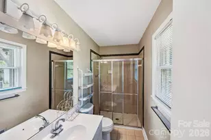 1830 Northbrook Dr, Charlotte, NC 28216 - Photo 17
