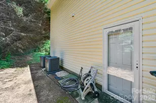 4008 Cascade Dr, Gastonia, NC 28056 - Photo 27