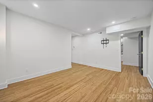 4910 Valley Stream Rd, Charlotte, NC 28209 - Photo 19
