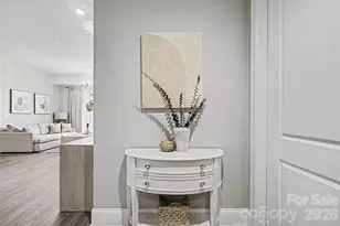 4625 Piedmont Row Dr, Charlotte, NC 2821 - Photo 3