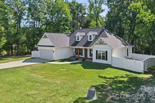 3002 Brooks Mill Ln, Wingate, NC 28174 - Photo 3