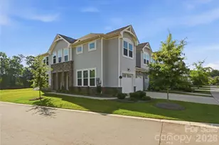 14618 Tamarack Drive, Charlotte, NC 28278 - Photo 1