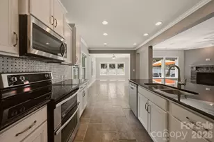 125 Paradise Hills Cir, Mooresville, NC 28115 - Photo 13
