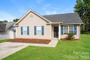 5429 Morning Breeze Ln, Charlotte, NC 28208 - Photo 1