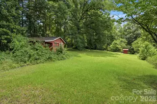 129 Old River Rd, Marion, NC 28752 - Photo 19
