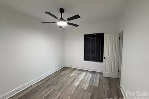 316 N Bost St, Statesville, NC 28677 - Photo 3