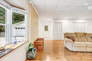 38 Westridge Dr, Asheville, NC 28803 - Photo 7