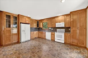 104 2nd Ave NE, Catawba, NC 28609 - Photo 9