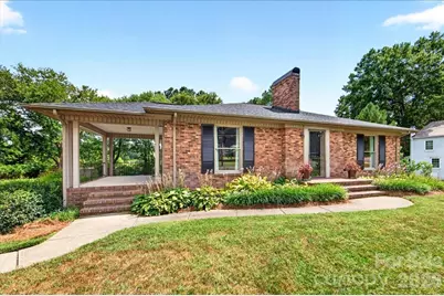 104 2nd Avenue NE, Catawba, NC 28609 - Photo 1
